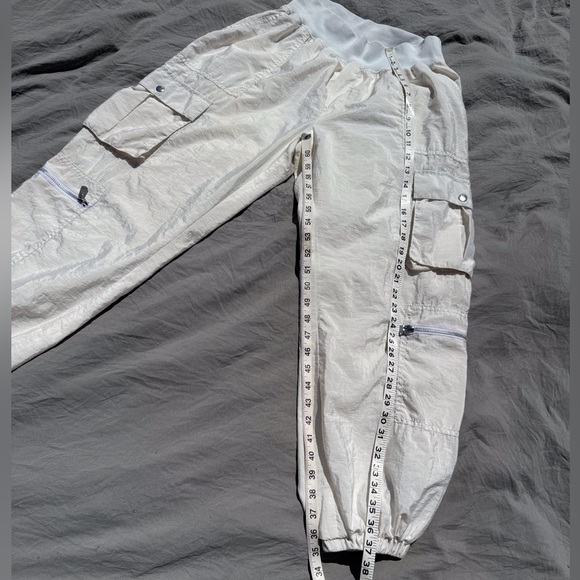 CINQ A SEPT Genevieve Satin Cargo Jogger Pants - Picture 12 of 15